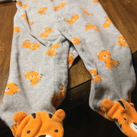 Fleece Tiger Footie Pajamas - Picture 4 of 4